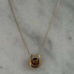 Gold Amber Tiger Eye Pendant Necklace 

Brand New